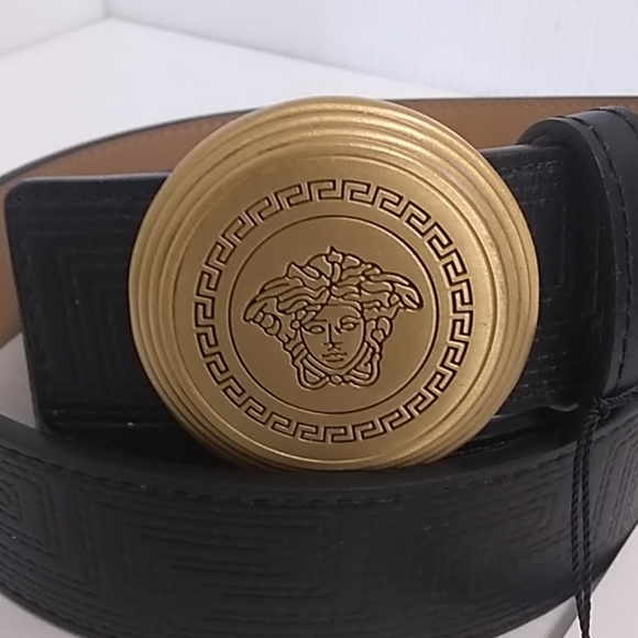 Woman Versace belt gold buckle size 40 inch - Picture 2 of 8